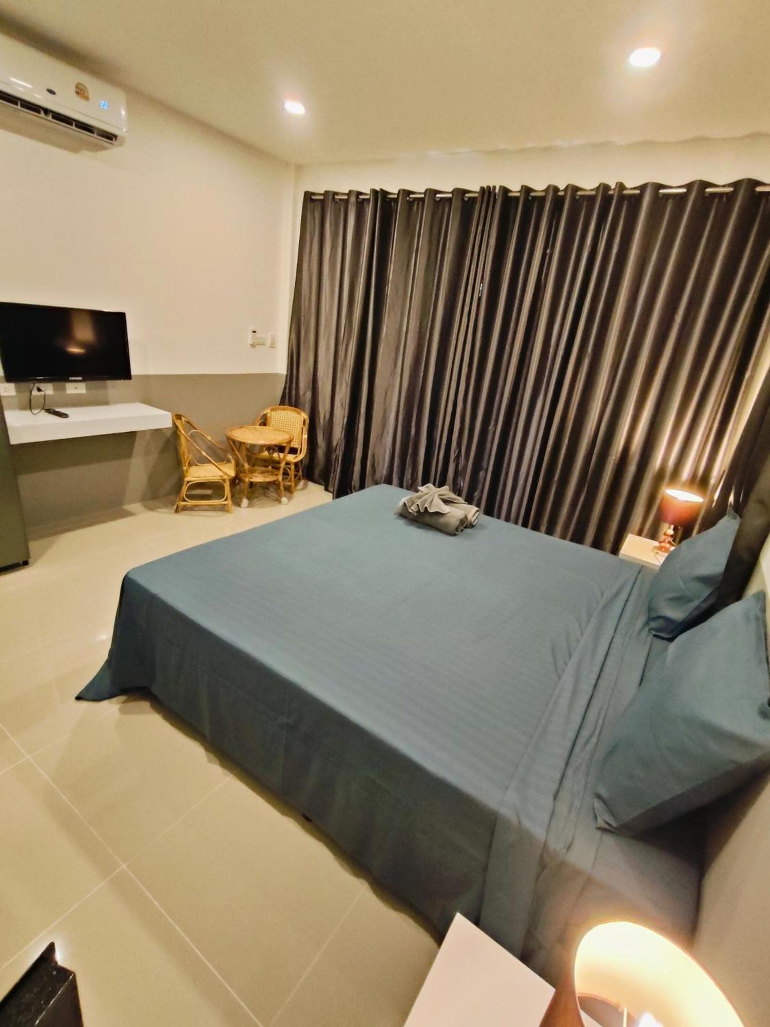 Ban Elephant Blanc Bungalow Kata Beach  Exterior photo